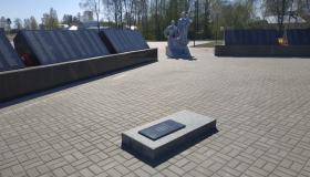 Сохранение объектов, увековечивающих память о погибших при защите Отечества